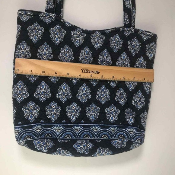 Vera Bradley Quilted Tote in Retired Calypso Blue White Bandana Print - Picture 11 of 13